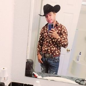 Meet your Posher, Juan